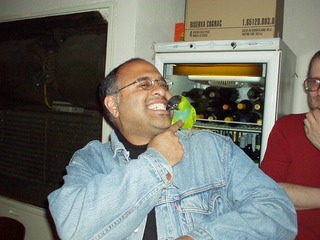 The_parrot_and_I_textmedium